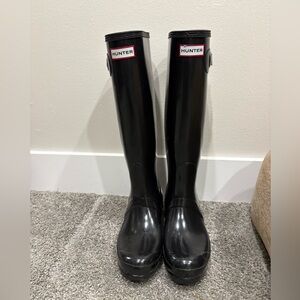 Hunter boots size 8